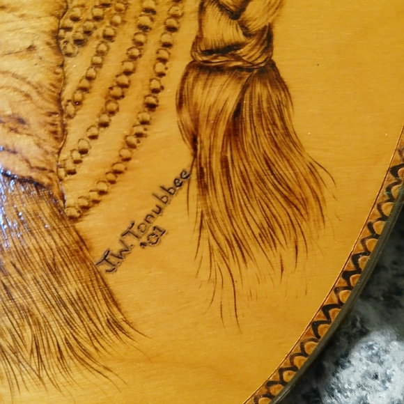 Wooden Oval Wall Art with Native American Design - Picture 2 of 10